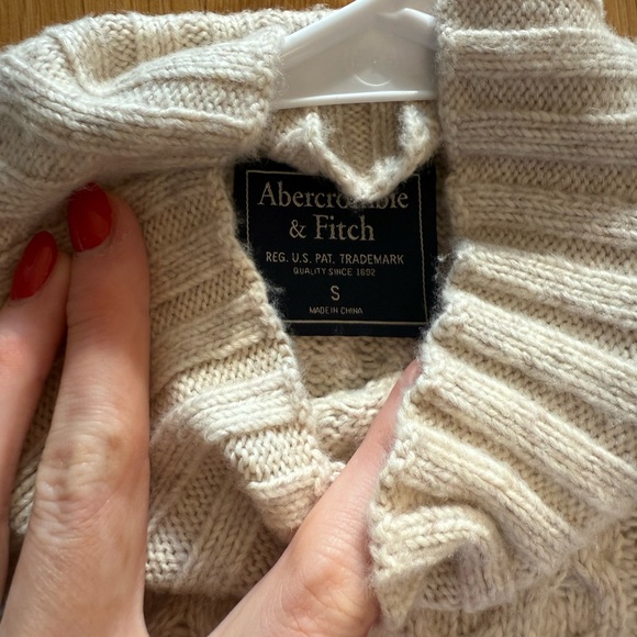 NWT Abercrombie & Fitch mock neck cable knit sweater dress oatmeal small women's - Picture 8 of 10